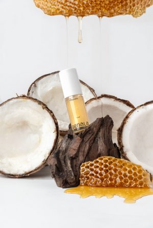 Coconut Honey Lip Oil (5 g)