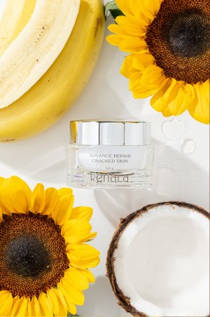 Advance Repair Cracked Skin Cream Coconut & Banana Extract (50 g)